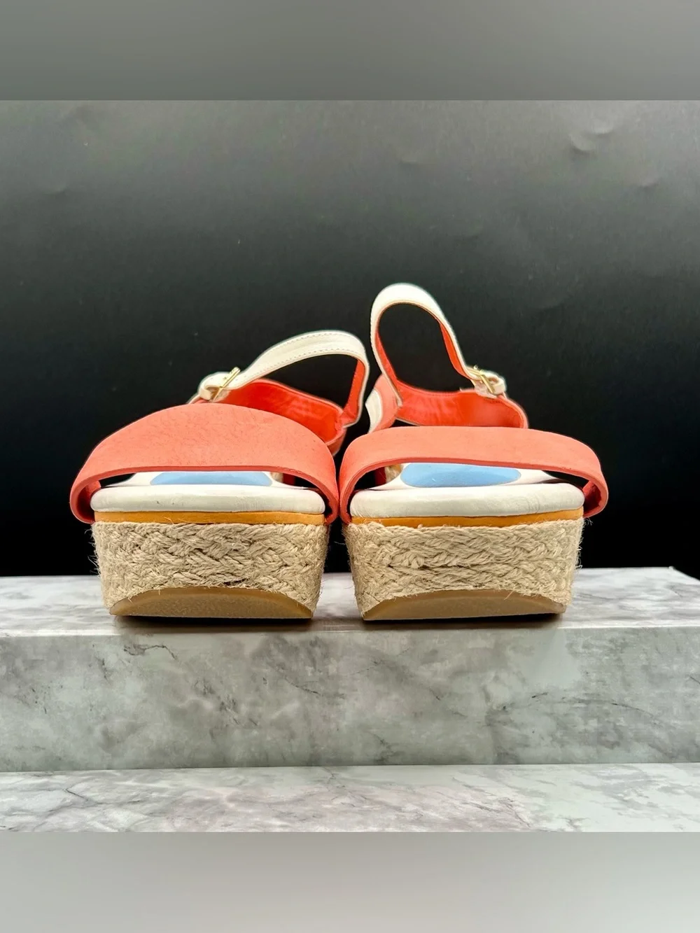COLE HAAN Arden Wedge Platform Sandals. Size 6.5 B